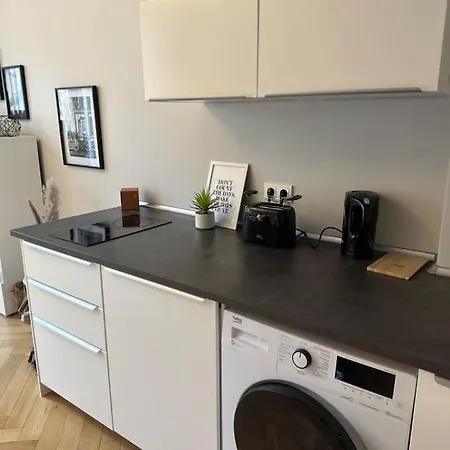 Apt Im Herzen Von Lägenhet *